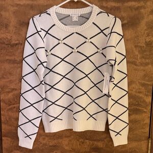 NWT VENUS Oversized White Embellished Sweater with Black Diamond Pattern - XS